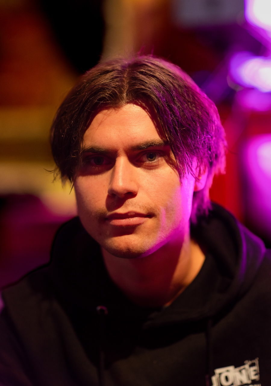 Askeladden. Portrettbilde til portrettintervju. Portrettmagasinet