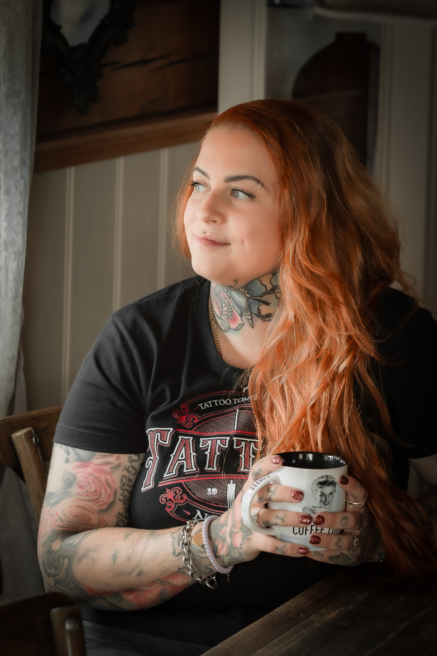 Tine Marie Løbekk fra Tattoo Tom jobber som tatovør