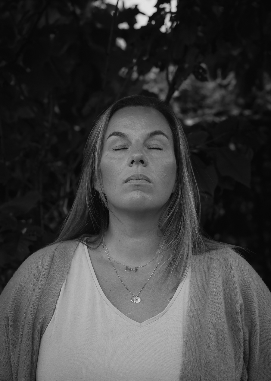 Renathe Grønbeck. Portrettfoto. Portrettmagasinet.