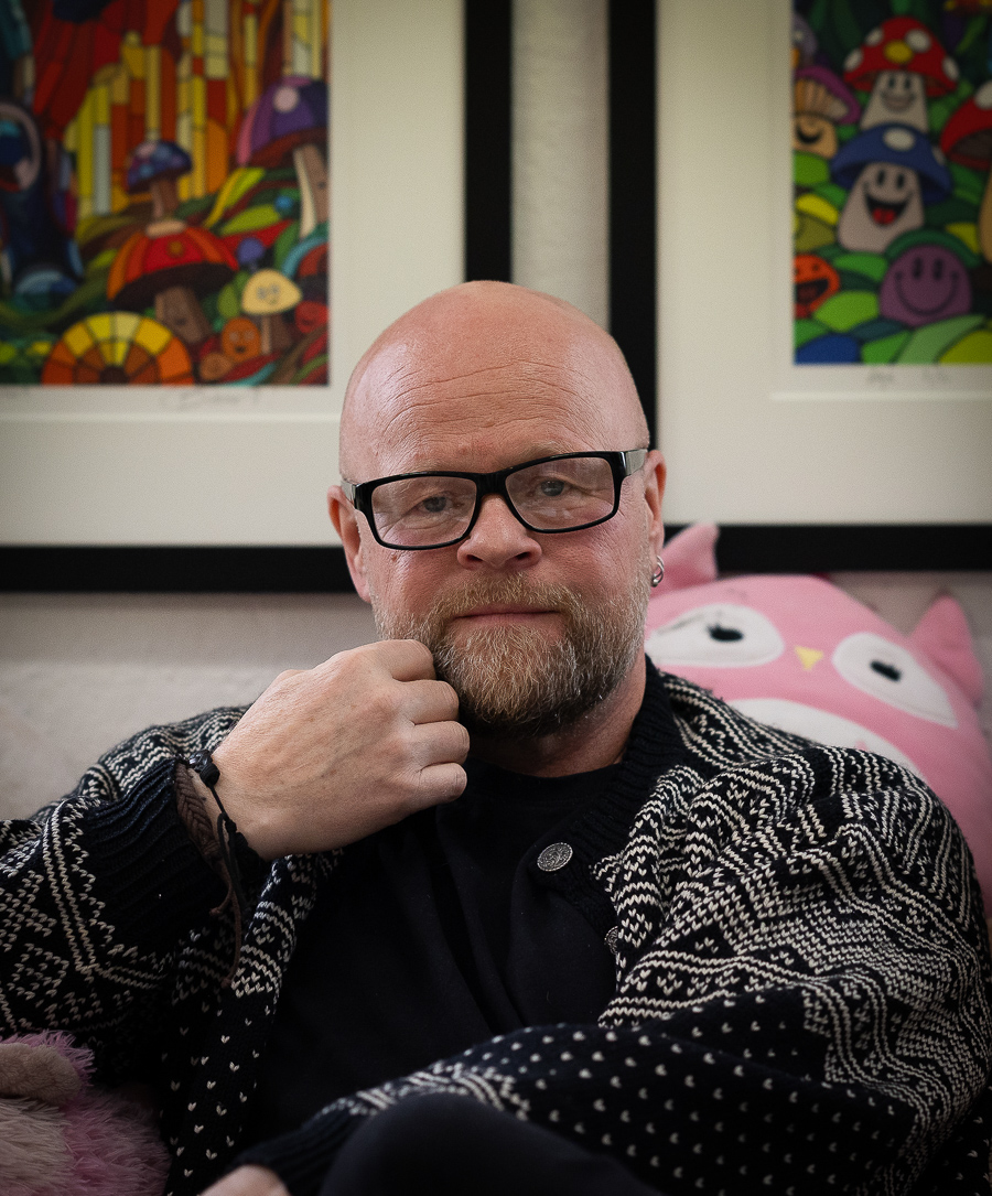 Ronny Bank. Billedkunstner. Portrettbilde. Portrettintervju. Ronny Bank kunstner