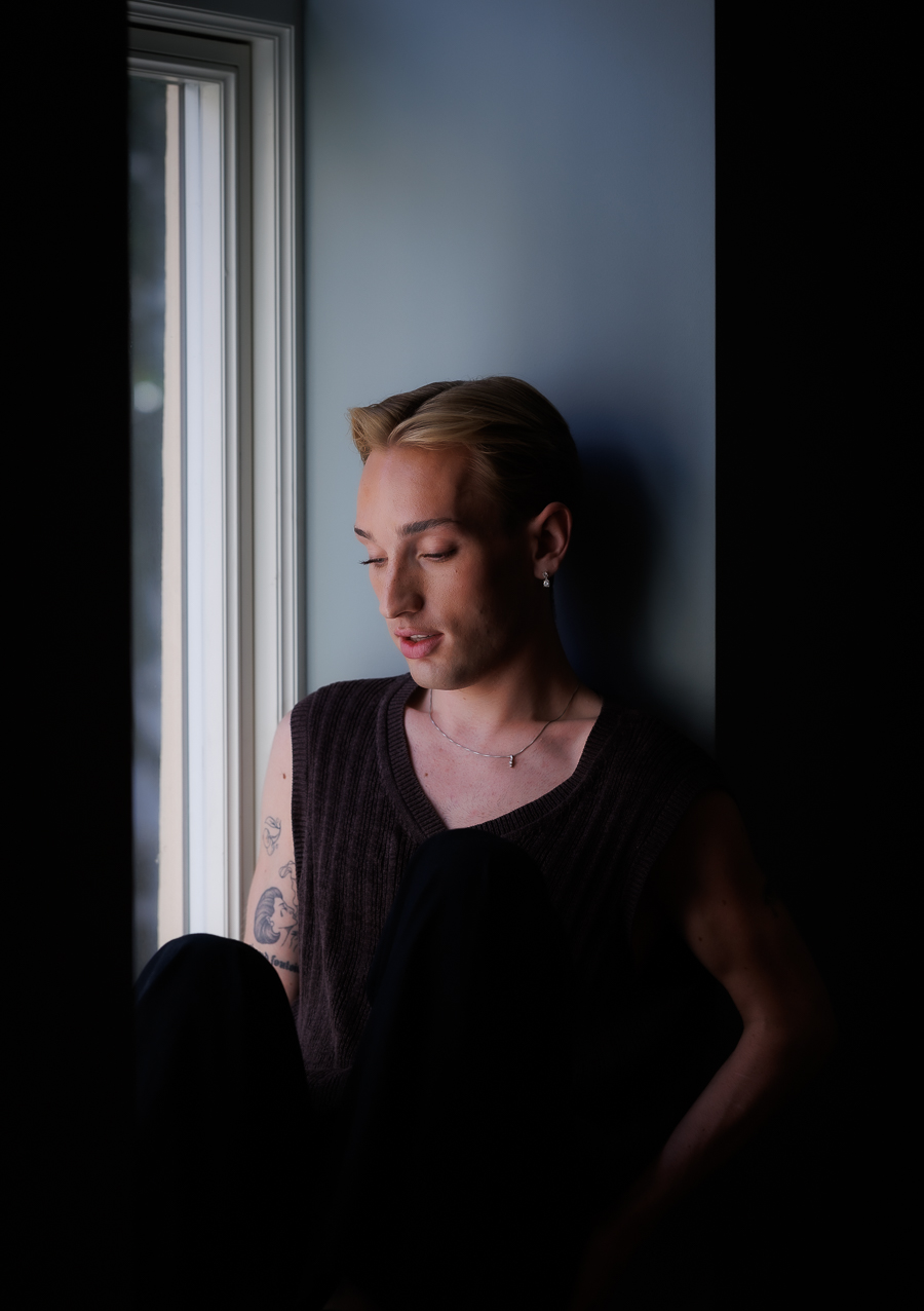 Sebastian Krokstrand. influenser. psykologistudent. snapchat. tiktok. portrettmagasinet. portrettintervju. portrett. magasin.